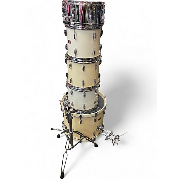 Used Yamaha 5 Piece Tour Custom White Drum Kit