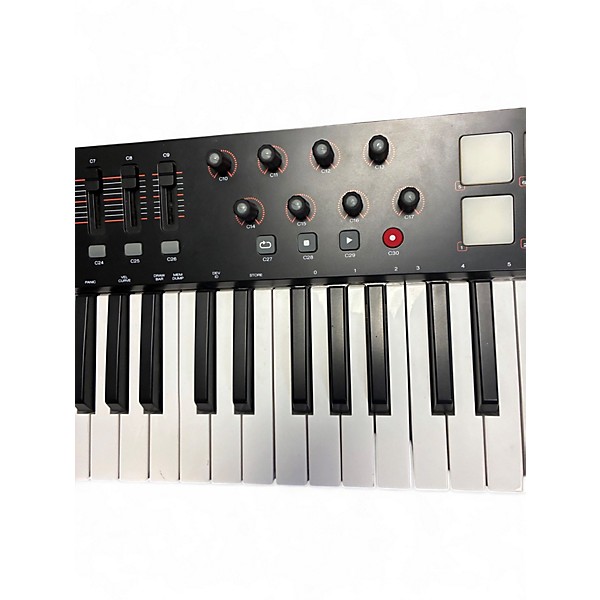 Used M-Audio Oxygen 49 Key MIDI Controller