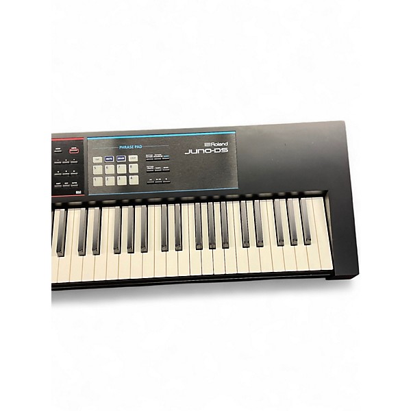Used Roland JUNO DS88 Keyboard Workstation