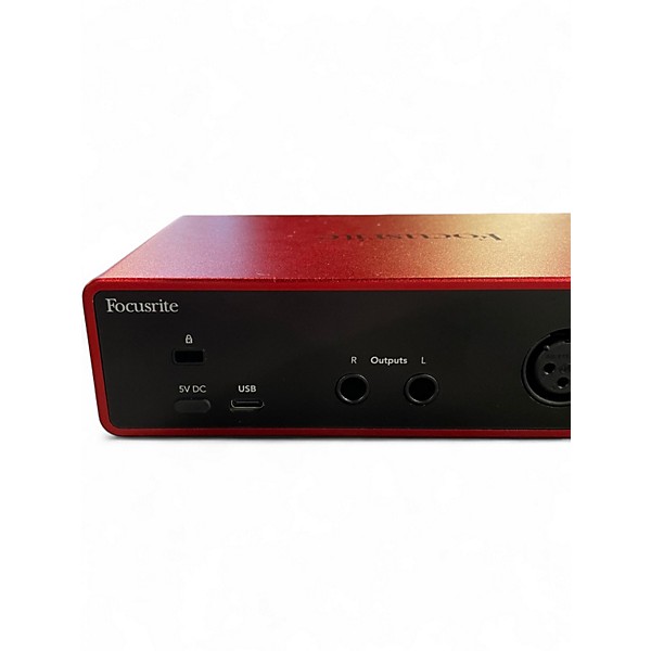 Used Focusrite Scarlett 2i2 Audio Interface