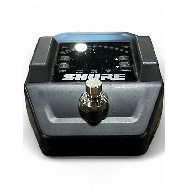 Used Shure GLX-D16+ Guitar Pedal System