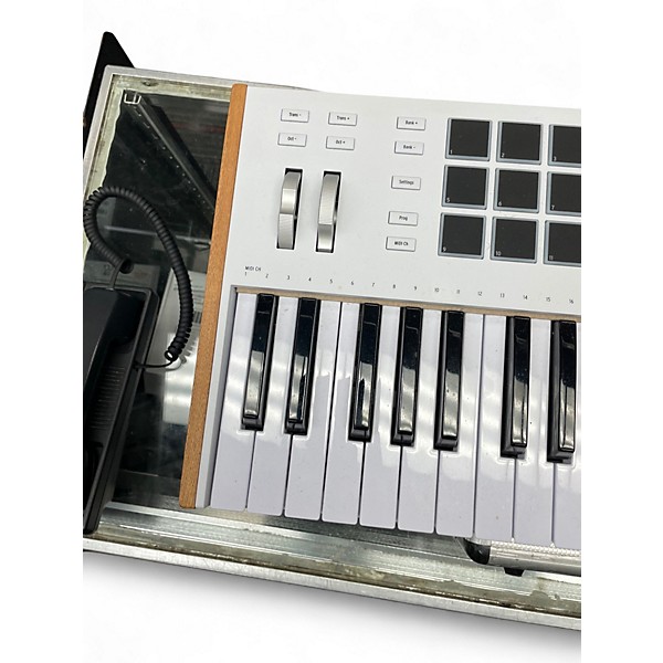 Used Arturia Keylab MK3 61 Key MIDI Controller