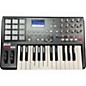 Used Akai Professional MPK25 25 Key MIDI Controller thumbnail