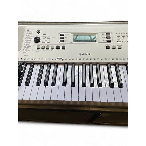 Used Yamaha EZ-300 Digital Piano