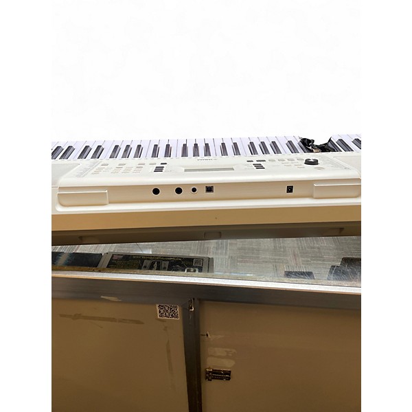 Used Yamaha EZ-300 Digital Piano