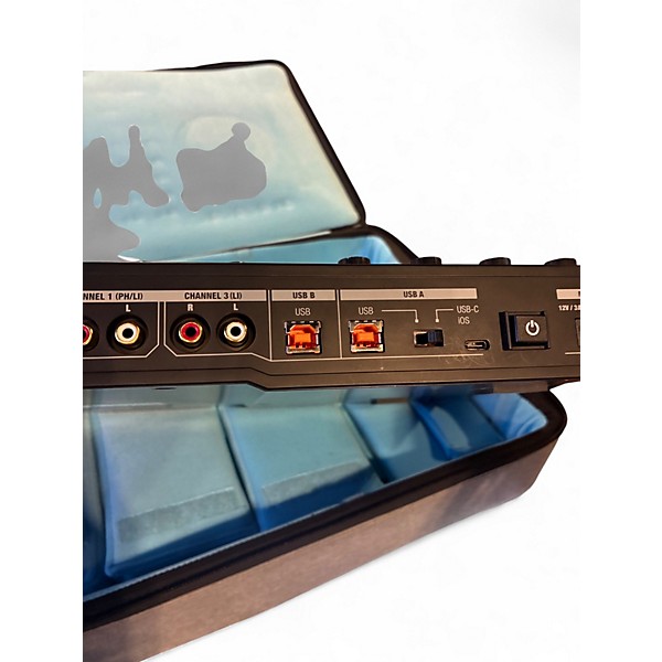Used Reloop MIXON 8 DJ Controller