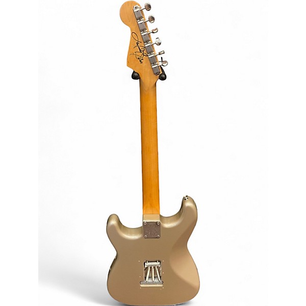 Used Fender American Vintage 1962 Stratocaster Shoreline Gold Solid Body Electric Guitar