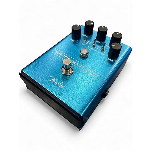 Used Fender MIRROR IMAGE DELAY Effect Pedal