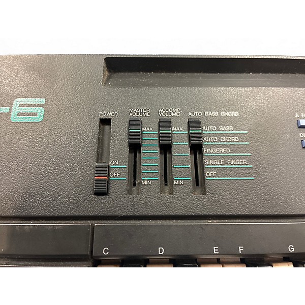 Used Yamaha PSR-6 Portable Keyboard