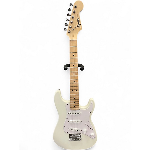 Used Squier Mini Affinity Stratocaster White Electric Guitar