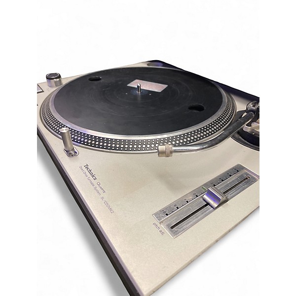 Used Technics SL1200MK2 Turntable