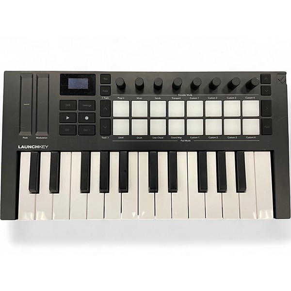 Used Novation Launchkey 25 Key MIDI Controller