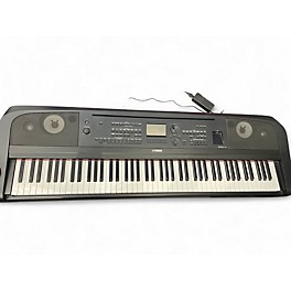 Used Yamaha DGX670 Keyboard Workstation
