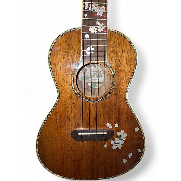 Used Fender ukulele koa nohea Mahogany Ukulele