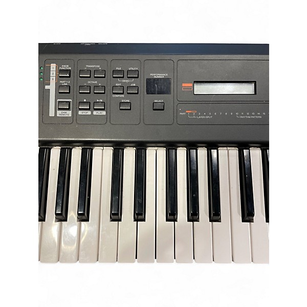Used Yamaha MX49 49 Key Keyboard Workstation