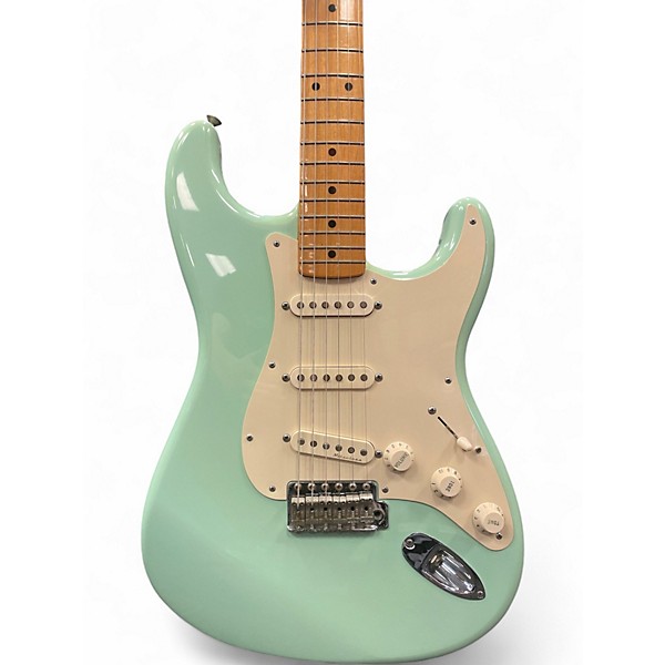 Used Fender Classic Player '50s Stratocaster Seafoam Green Solid Body Electric Guitar