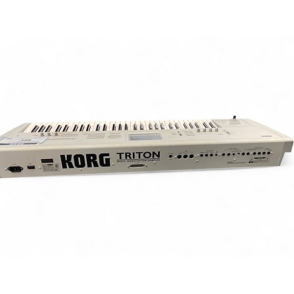 Used KORG Triton Classic 61 Key Keyboard Workstation