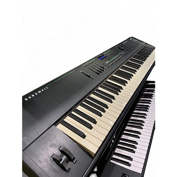 Used Kurzweil PC88MX Keyboard Workstation