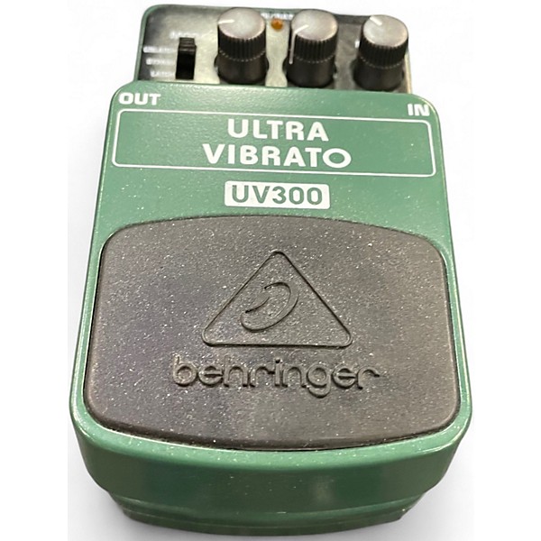 Used Behringer UV300 Ultra Vibrato Effect Pedal