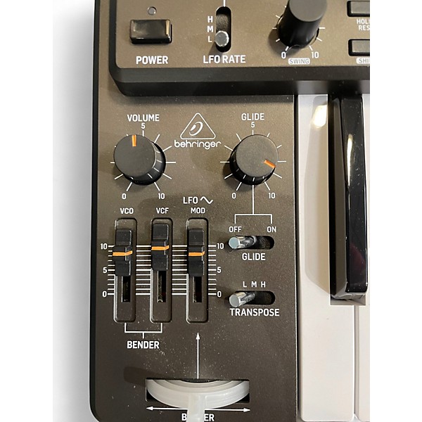 Used Behringer MS-1-BK Synthesizer