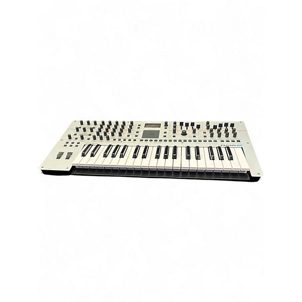 Used Roland GAIA 2 Synthesizer