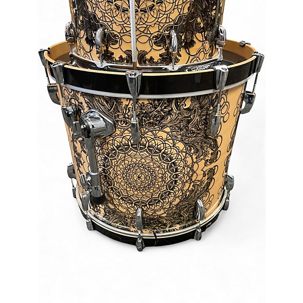 Used Pearl 4 Piece Masters Maple Adam and Eve Drum Kit