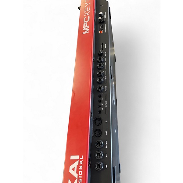 Used Akai Professional Akai Professional MPC Key 37 Production Synthesizer Production Controller