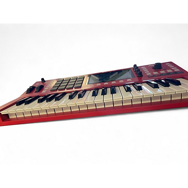 Used Akai Professional Akai Professional MPC Key 37 Production Synthesizer Production Controller