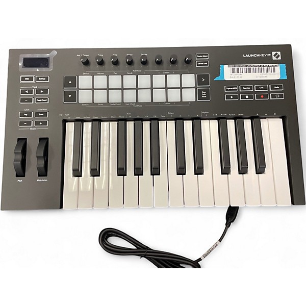 Used Novation Launchkey 25 Key MIDI Controller