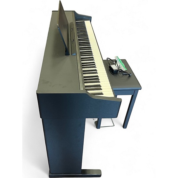 Used Roland RP107 Digital Piano