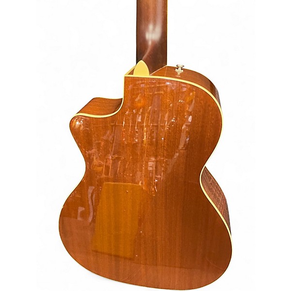 Used Fender Kingman 4-String Sunburst Acoustic Bass Guitar