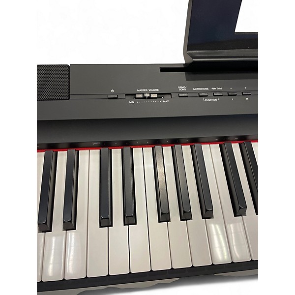Used Yamaha P125 Digital Piano