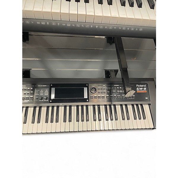 Used Roland GW8 61 Key Keyboard Workstation