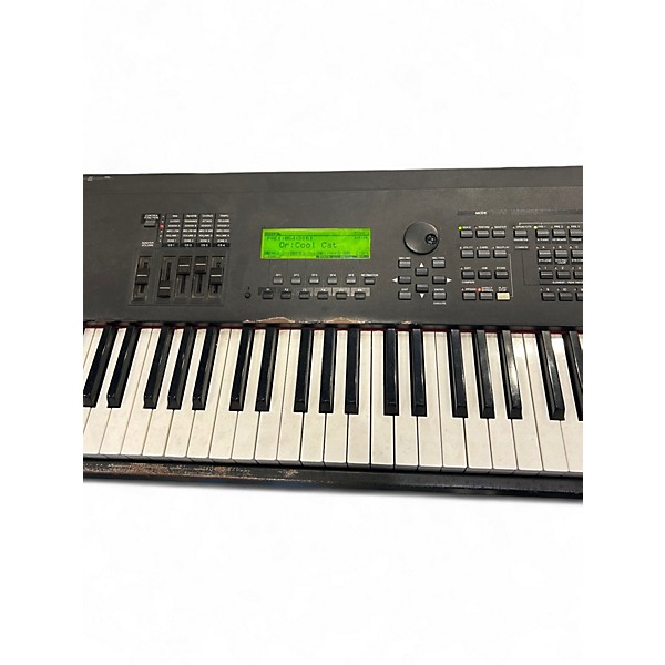 Used Yamaha S90 Synthesizer