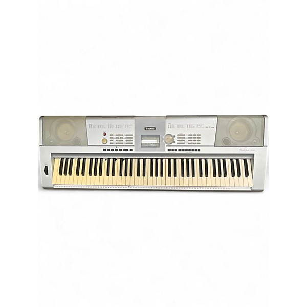 Used Yamaha dgx203 Digital Piano