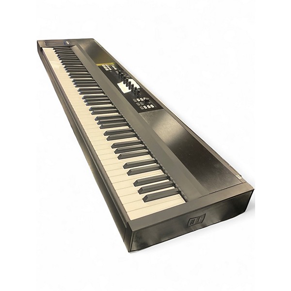 Used Native Instruments Komplete Kontrol S88 MIDI Controller