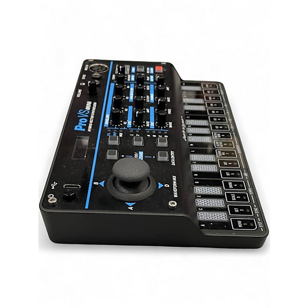 Used Behringer PRO VS MINI Synthesizer