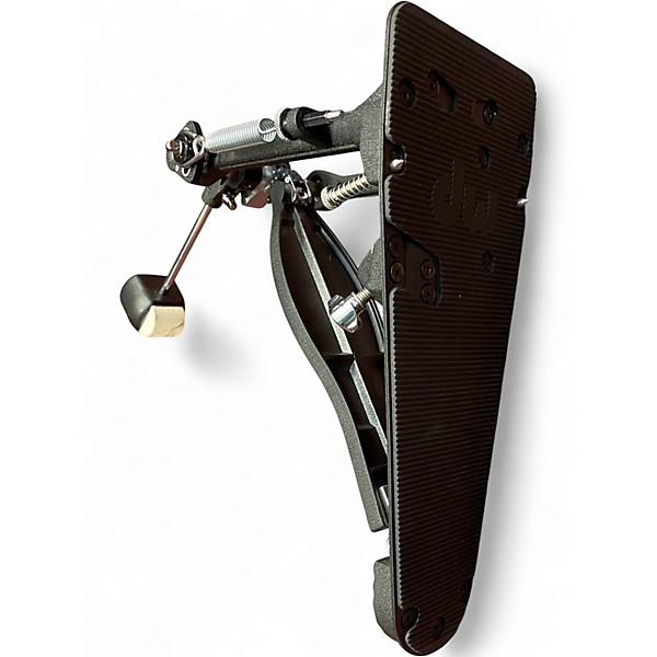 Used DW 3000 Series Single Single Bass Drum Pedal