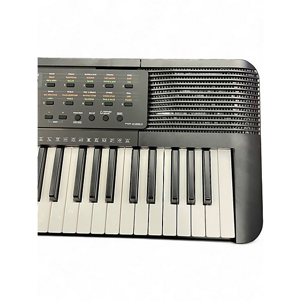 Used Yamaha PSR-283 Keyboard Workstation
