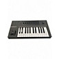 Used Native Instruments Komplete Kontrol A25 MIDI Controller thumbnail