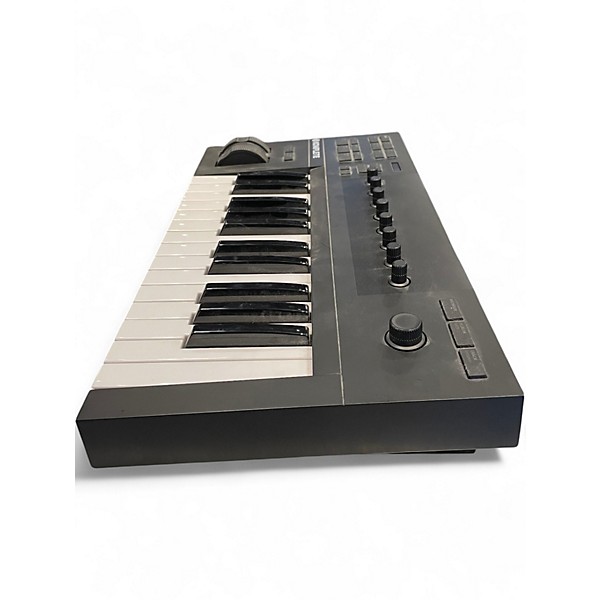 Used Native Instruments Komplete Kontrol A25 MIDI Controller