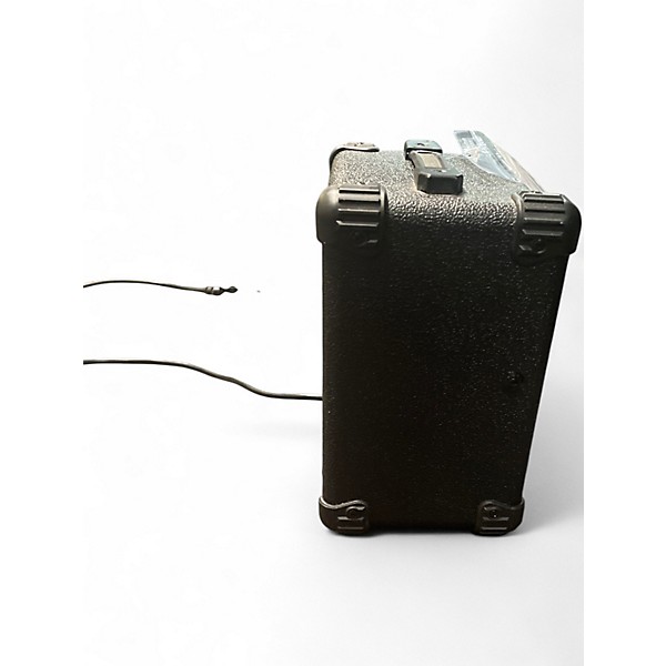 Used Rogue G-10 Battery Powered Amp