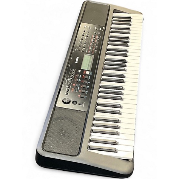 Used Yamaha PSR E383