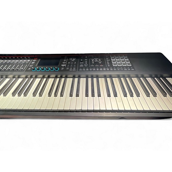 Used Roland Fantom 08 Keyboard Workstation