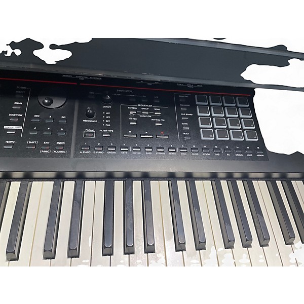 Used Roland Fantom 08 Keyboard Workstation