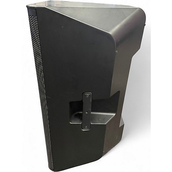 Used Yamaha DXR15 Powered Speaker