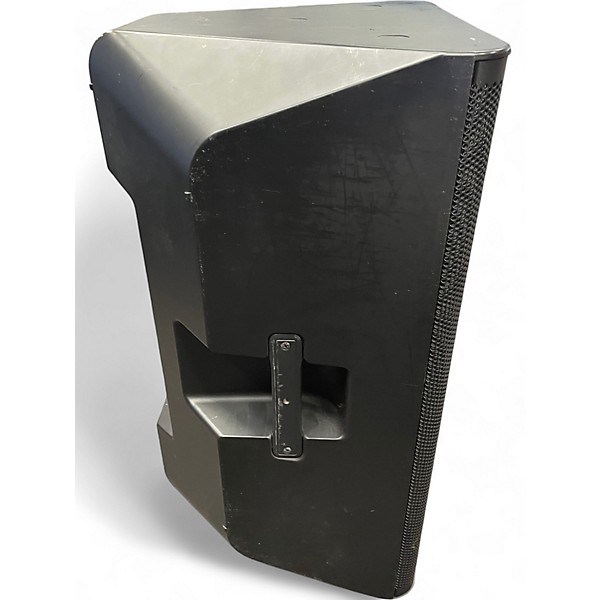 Used Yamaha DXR15 Powered Speaker