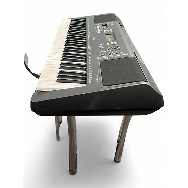 Used Yamaha PSRE373 Portable Keyboard