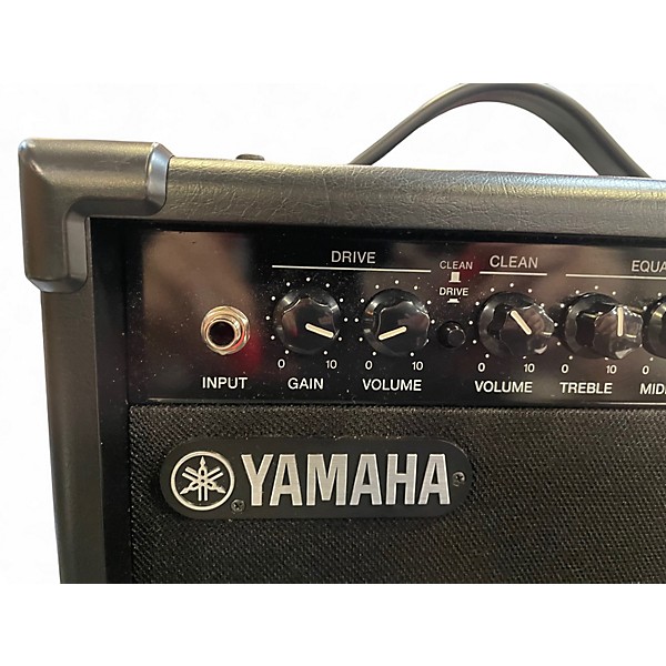 Used Yamaha GA15II Guitar Combo Amp