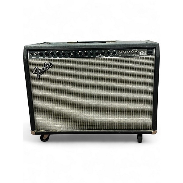Used Fender Ultimate Chorus Guitar Combo Amp